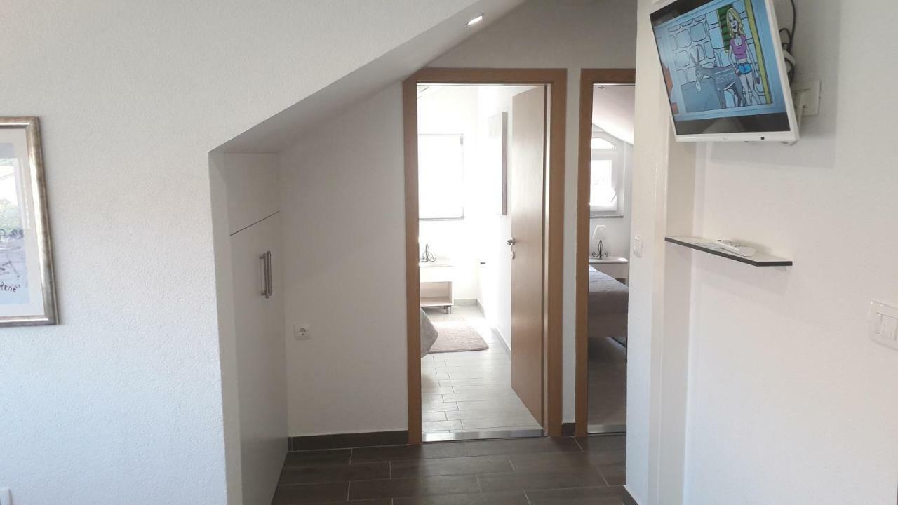 Apartmani Zilic Dugi Rat Eksteriør bilde