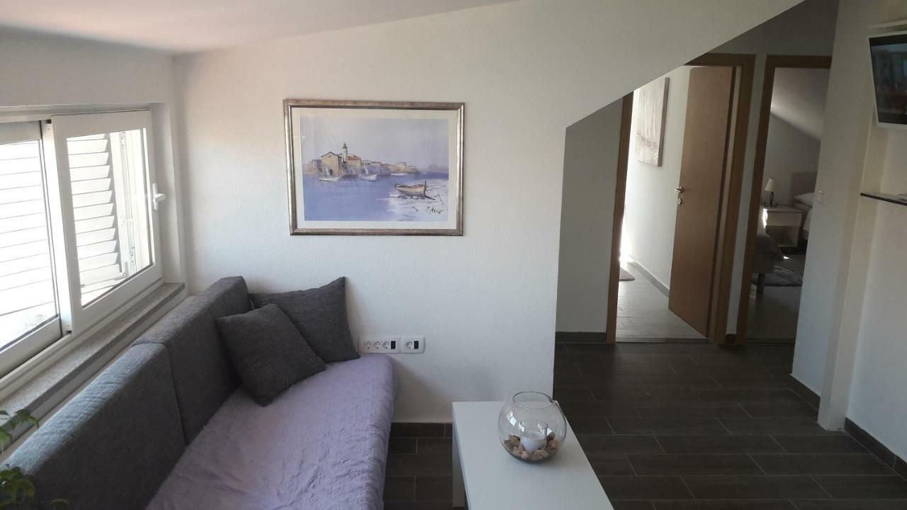 Apartmani Zilic Dugi Rat Eksteriør bilde