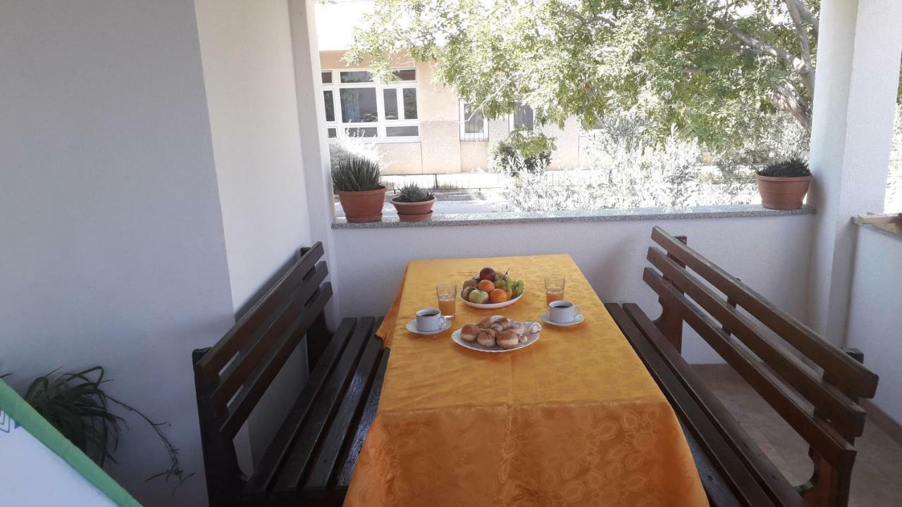 Apartmani Zilic Dugi Rat Eksteriør bilde